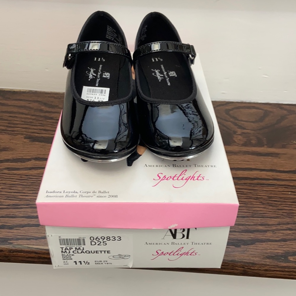 {NIB} Girls Tap Shoes